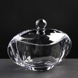 Engraved crystal dish. Gift for a Bride.