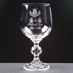 Claudia crystal-glass wine glass. For engraving.
